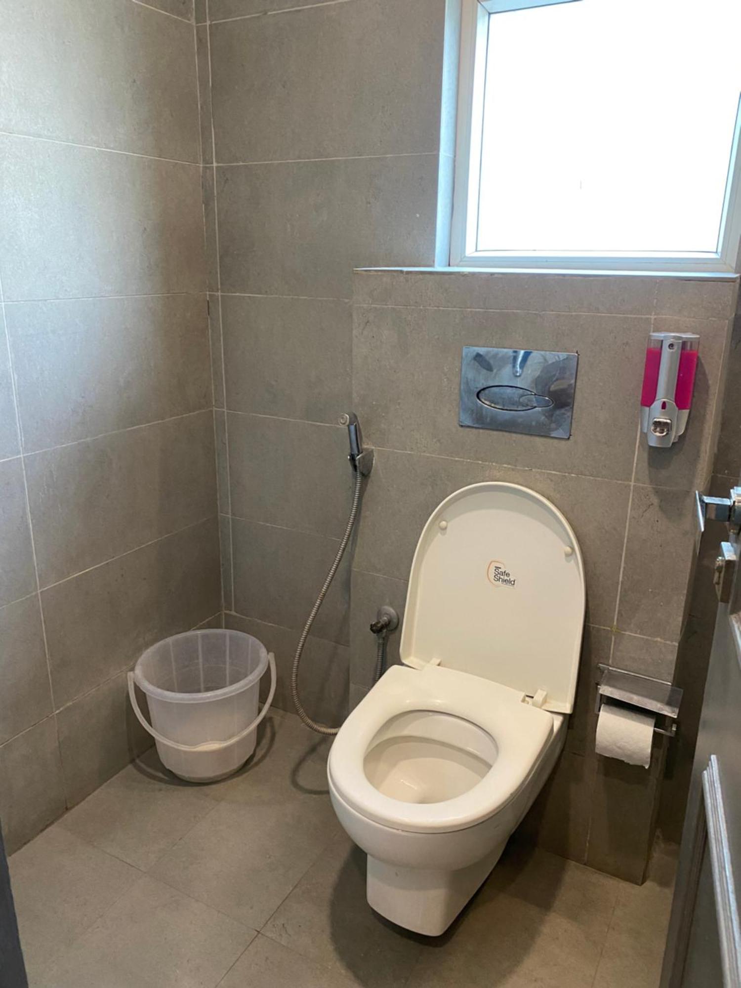 Qotel Hotel Ip Residency East Delhi Preet Vihar New Delhi Bagian luar foto