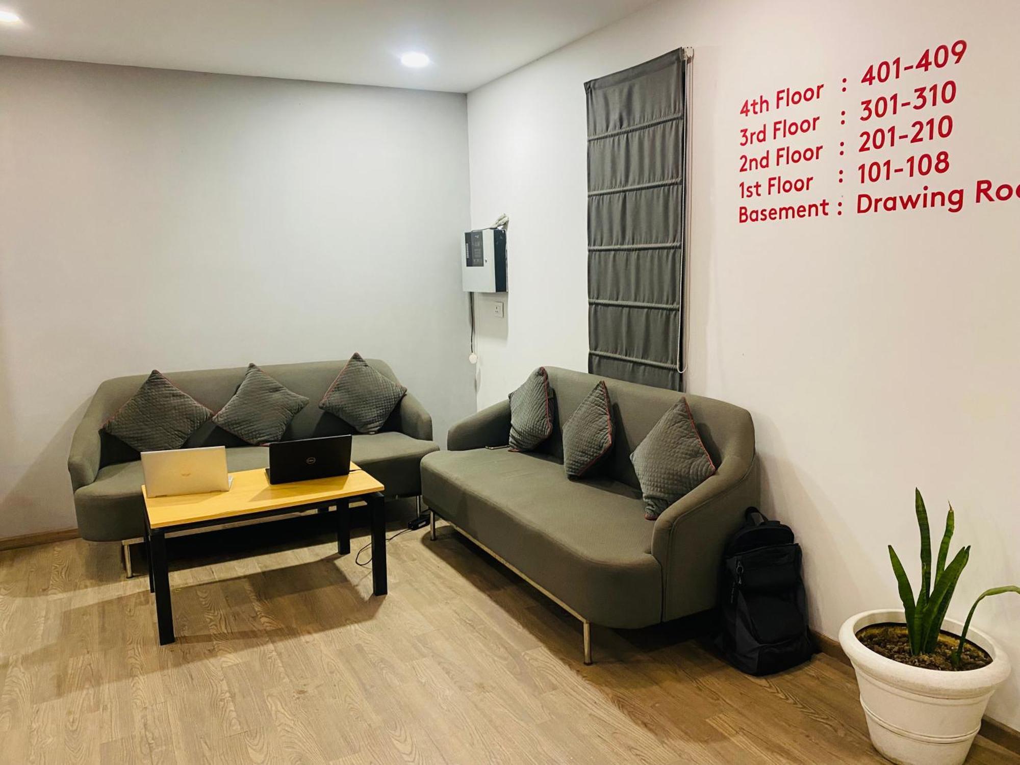 Qotel Hotel Ip Residency East Delhi Preet Vihar New Delhi Bagian luar foto